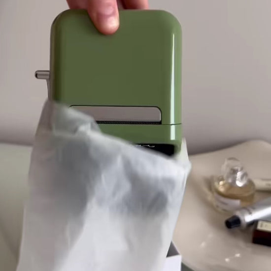 découverte de l'imprimante etiquettes thermique verte pour les organisations d'objets comme confiture, ingrédients,...